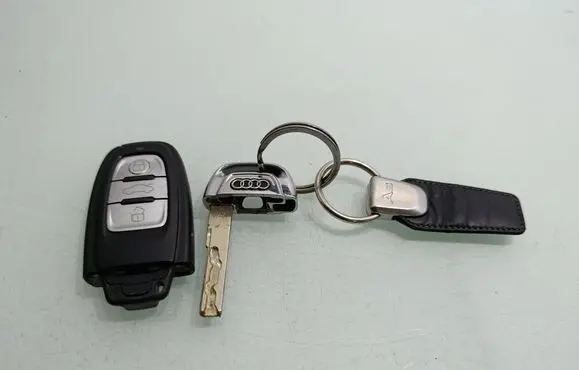 Audi A8 S8 D4 4H Ignition key/card 4H0959754DA 4H0959754