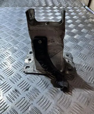 Audi A4 S4 B9 Front bumper shock/impact absorber 8W0807133