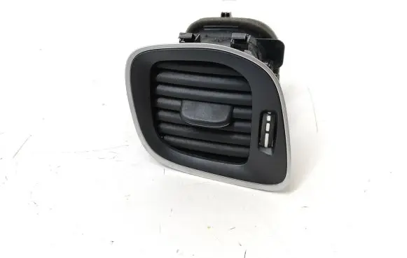 Volvo V40 Dashboard side air vent grill/cover trim 30791697