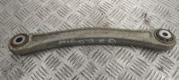 Rear control arm