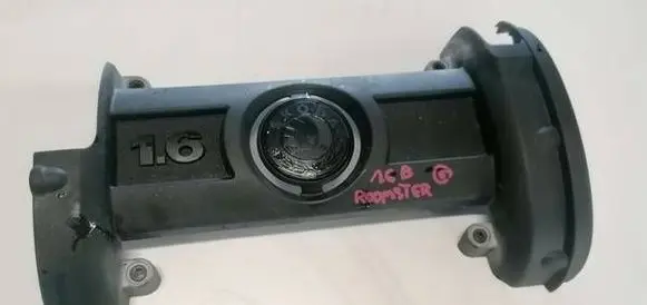 Skoda Roomster (5J) Rocker cam cover 03C103925L 03C103925M 03C103925P
