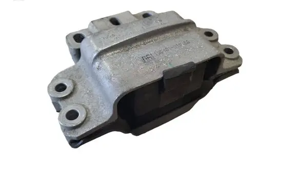 Volkswagen PASSAT B6 Engine mount bracket 3C0199555