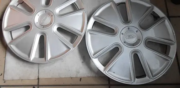 Ford Ka Original wheel cap 6S611130AA