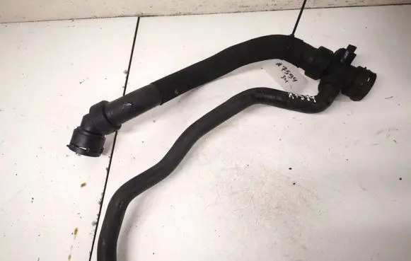Audi A4 S4 B6 8E 8H Engine coolant pipe/hose 8e0121049c