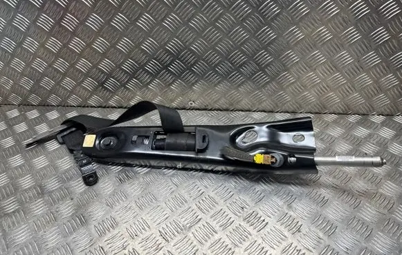 Volvo XC90 Front seatbelt