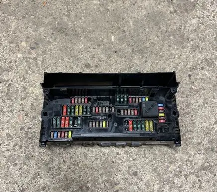 BMW 5 F10 F11 Fuse box set 9252815 317033442