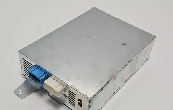 BMW 5 E39 Video control module 6936096 035087 037254061