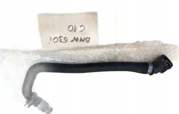 BMW 5 G30 G31 Engine coolant pipe/hose 8602615
