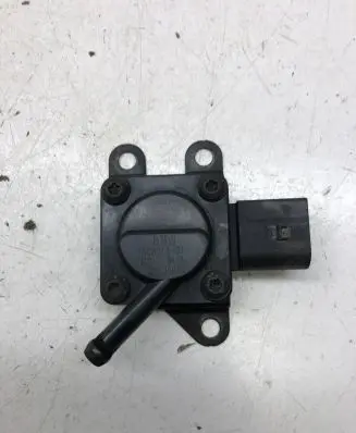 BMW 3 E92 E93 Exhaust gas pressure sensor 780801301 7808013