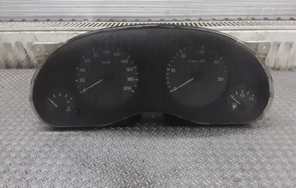 Volkswagen Sharan Speedometer (instrument cluster) 7M0919861R
