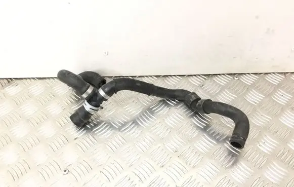 Volkswagen PASSAT B8 Engine coolant pipe/hose 5C0121087D