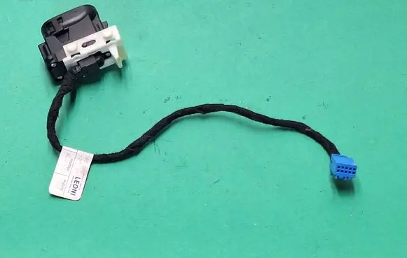 Mercedes-Benz C W203 Electric window control switch A2038200210