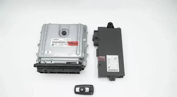BMW 3 E90 E91 Engine ECU kit and lock set 8506566 0281016175 13618506566