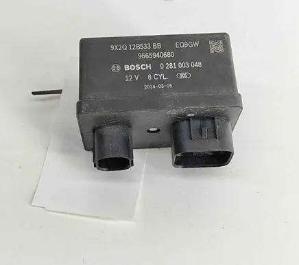 Jaguar XF X250 Glow plug pre-heat relay 9665940680 0281003048