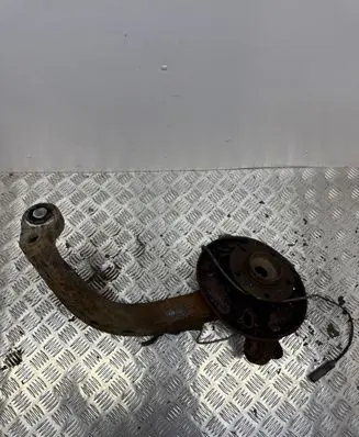 BMW 3 E36 Rear wheel hub spindle/knuckle