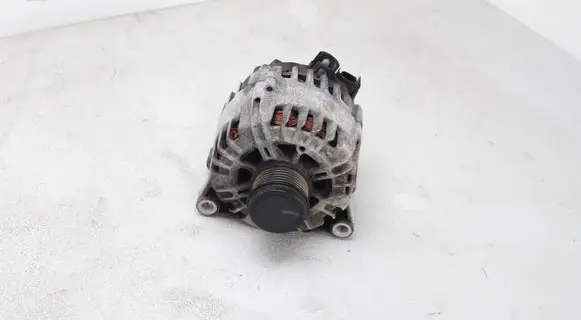 Ford Focus Generator/alternator AV6N10300GC 30659390 TG15C183