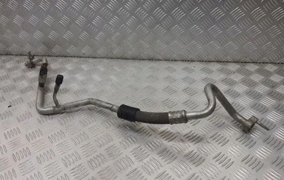 Ford C-MAX I Air conditioning (A/C) pipe/hose