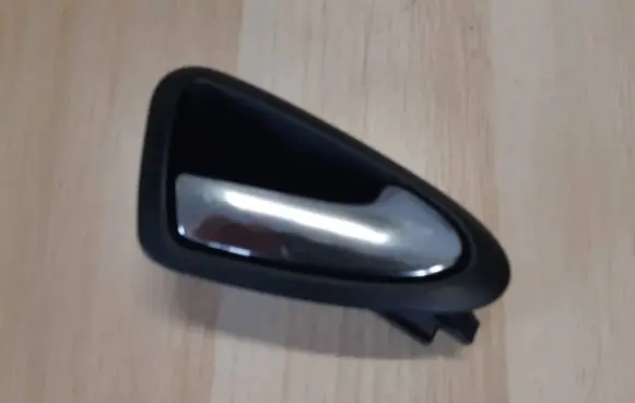 Rear door interior handle