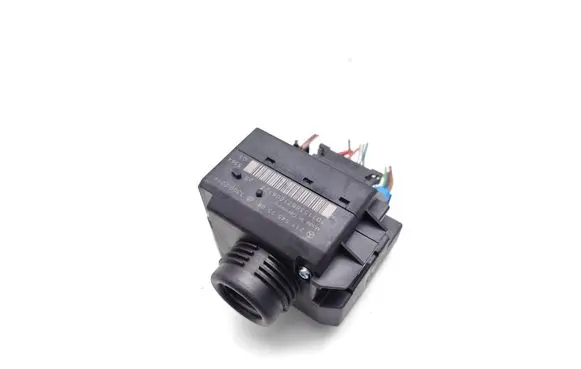 Mercedes-Benz CLS C219 Ignition lock 2115452508 33002214