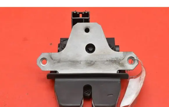 Volvo S60 Tailgate/trunk/boot lock/catch/latch