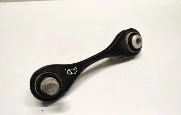 Rear control arm