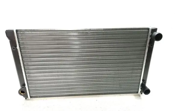 Seat Toledo I (1L) Coolant radiator 1L0121253B
