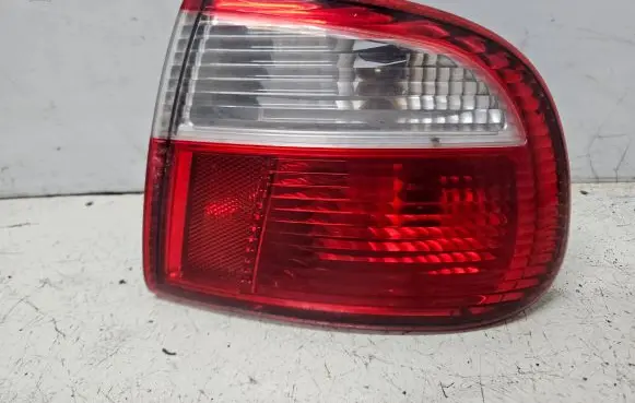 Seat Toledo II (1M) Rear/tail lights 1M5945096B