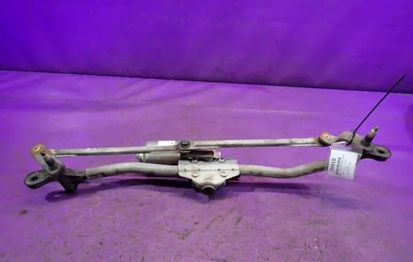 Skoda Roomster (5J) Front wiper linkage and motor 5J1955113B