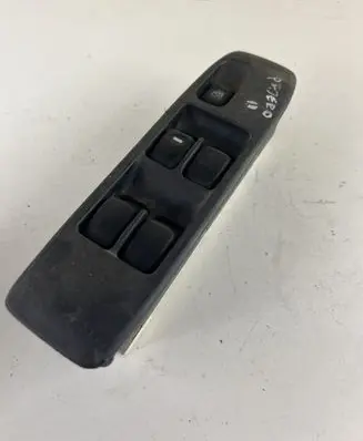 Mitsubishi Pajero Electric window control switch MR445652 C8DD251M 2520D1