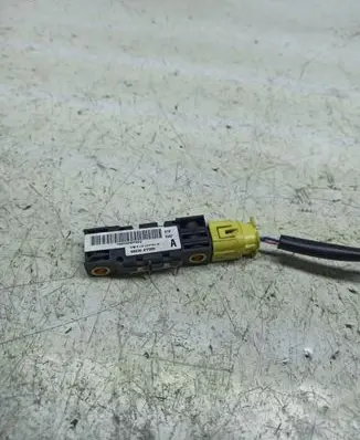 Nissan Almera Tino Airbag deployment crash/impact sensor 98830AY000