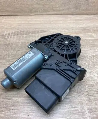 Mercedes-Benz GLE AMG (W166 - C292) Rear door window regulator motor 5M0839401B 993424200