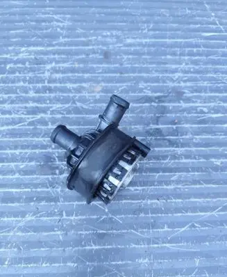 Volkswagen Tiguan Electric auxiliary coolant/water pump 3Q0965567E