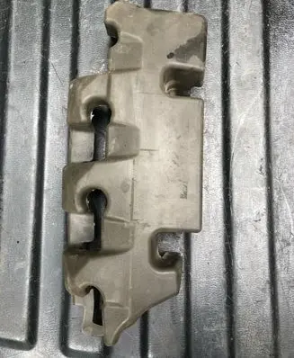 Hyundai i30 Heat shield in engine bay 