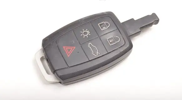 Volvo V50 Ignition key/card 