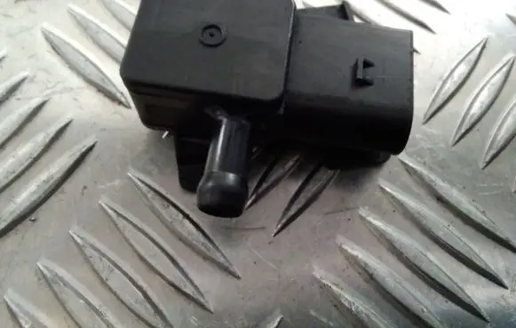 BMW 3 E90 E91 Air pressure sensor 780515201
