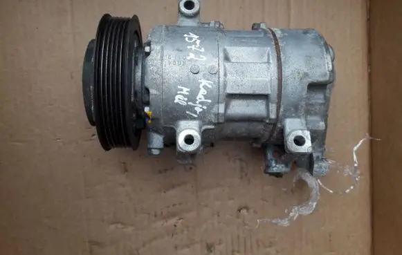 Renault Kadjar Air conditioning (A/C) compressor (pump) 926004EA0A