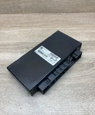 BMW 5 E60 E61 Gateway control module 9186170 239943