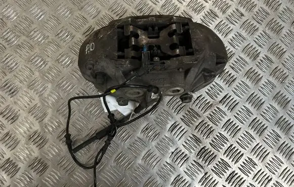 Mercedes-Benz GLC X253 C253 Front brake caliper 2534210800