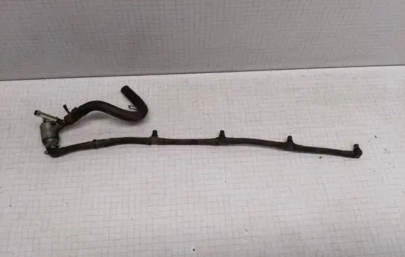 Toyota Corolla E120 E130 Fuel return line/hose 
