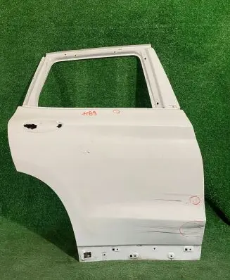 BMW X3 G01 Rear door 7465534