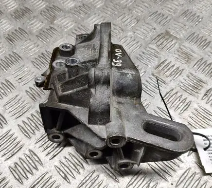 Ford Fiesta Engine mounting bracket BM5G6F001EO