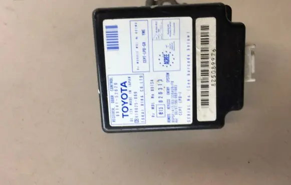 Toyota Yaris Verso Door control unit/module 8974152020 E13020313 825089976