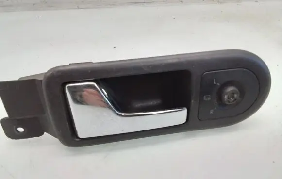 Volkswagen PASSAT B5.5 Front door interior handle 3B1837113