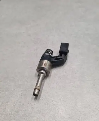 Volkswagen Golf VI Fuel injector 03C906036F IHP072