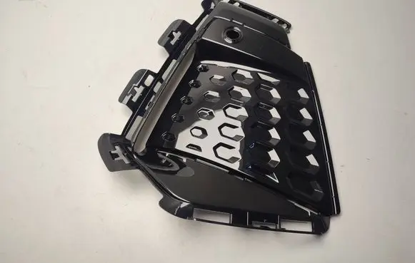 BMW 2 Active Tourer U06 Front bumper lower grill 8080214 99125310