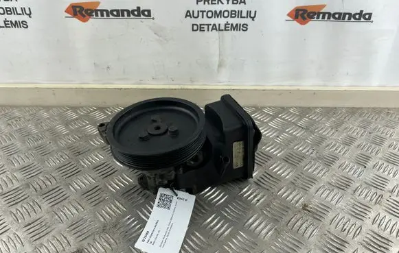 BMW 3 E46 Power steering pump 676187601