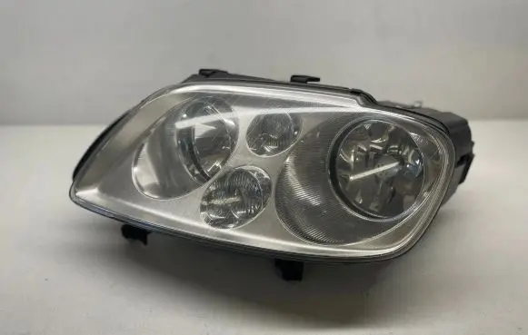 Volkswagen Touran I Headlight/headlamp 0301205203 1T0941005M