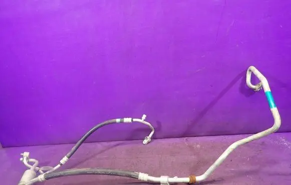 Air conditioning (A/C) pipe/hose