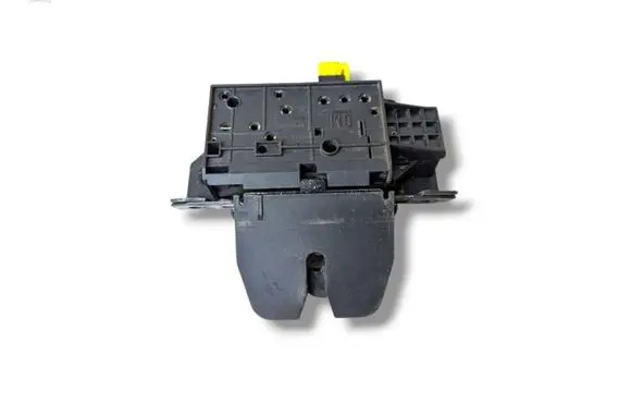 Opel Vectra C Tailgate/trunk/boot lock/catch/latch 13178192
