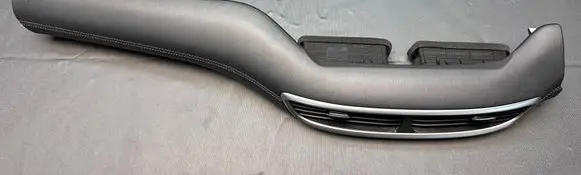 Hyundai Tucson TL Dash center air vent grill 97410D7BA0